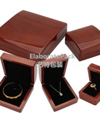 wooden jewellry box